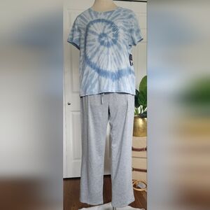 LUCKY BRAND Set of T-shirt And Lounge Pants!